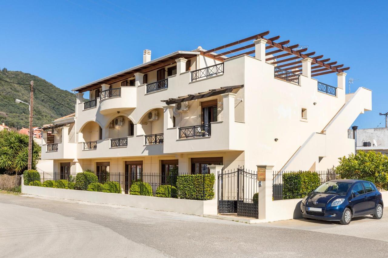 Lemon Tree Corfu Apartments By Konnect イプソス エクステリア 写真
